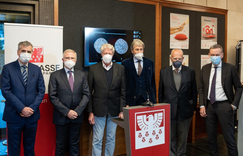 Sparkasse presenta il tesoro di Padova di monete medievali e il libro su monete e banche tra Alpi e Adriatico
