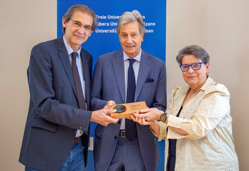 Medaglia di benemerito conferita al Presidente Brandstätter