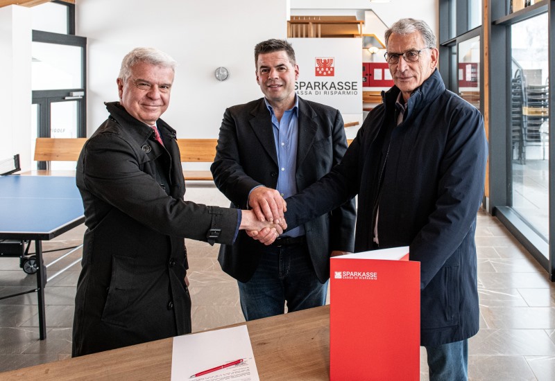 Impianti sportivi Sesto e Sparkasse siglano importante accordo di sponsorship