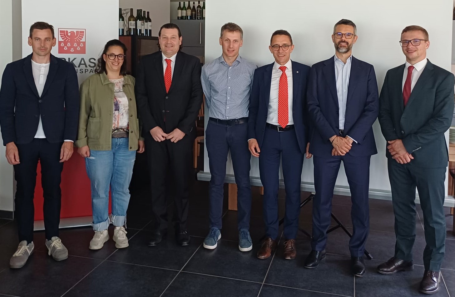 Stretta collaborazione tra Sparkasse  e i Vignaioli dell’Alto Adige