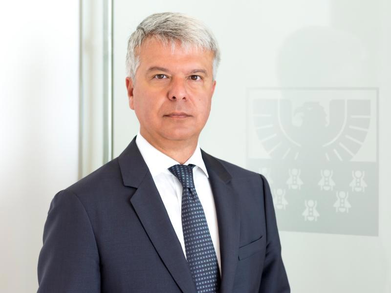 Cassa di Risparmio di Bolzano torna all’utile nel primo semestre 2015, approva il Piano Strategico 2015/2019 e si prepara ...