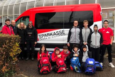 Bolzano Nuoto: nuovo pulmino per il 90° compleanno