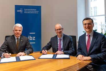 Partnership Sparkasse & unibz: rinnovato l'accordo