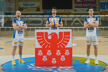 One team, one mission, one bank! Trentino Volley