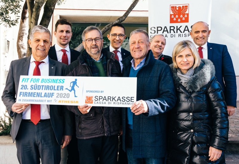 Corsa aziendale “Fit for business” festeggia l’anniversario con il nuovo partner Sparkasse