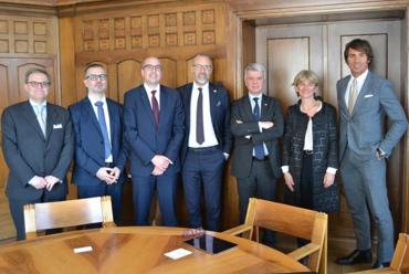 Nuovo accordo di bancassurance tra Cassa di Risparmio di Bolzano e Gruppo AXA Italia