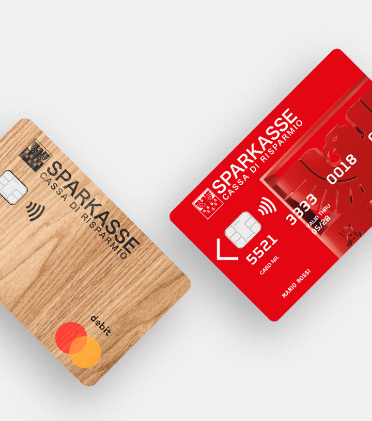 Sparkasse Card – zum Bezahlen online und im Geschäft, auch aus Holz