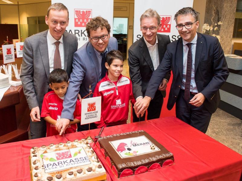 Sparkasse neuer Hauptsponsor des FC Meran