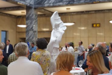 Mostra d’arte “Grazia – La donna e il sacro“: sculture di Paul Moroder