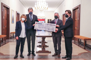 Conclusasi con successo l’azione di beneficenza di Sparkasse e Lions Club International: 30.000 euro a favore di famiglie ...