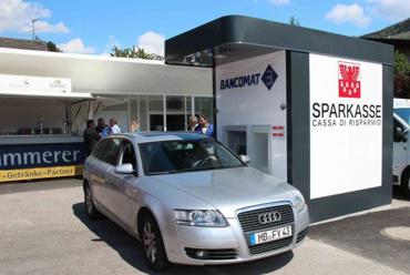 Eröffnung „Drive-up“-Schalter